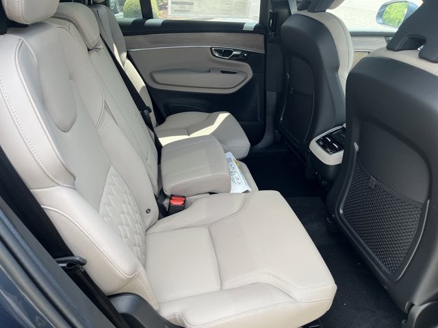 2026 Volvo XC90 Plus