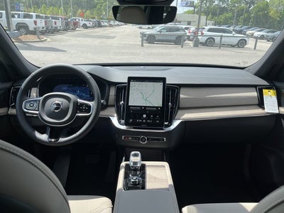 2026 Volvo XC90 Plus