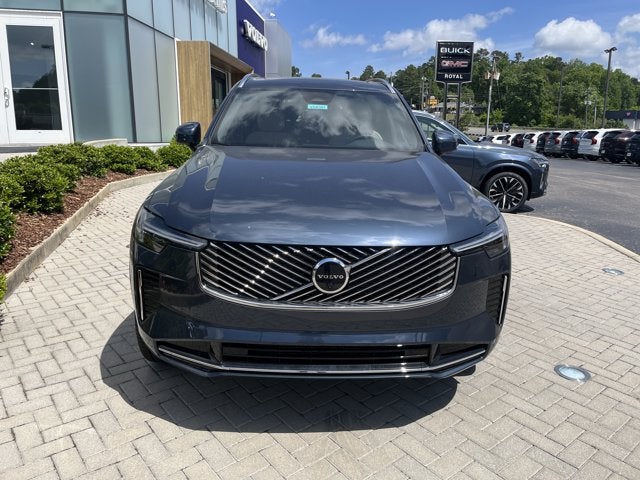 2026 Volvo XC90 Plus