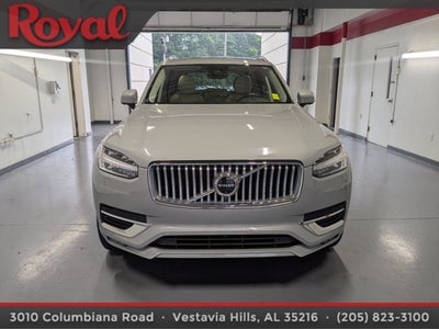 2024 Volvo XC90 Plus Bright Theme