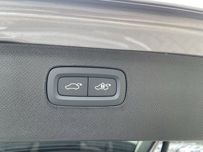 2026 Volvo XC90 Plus