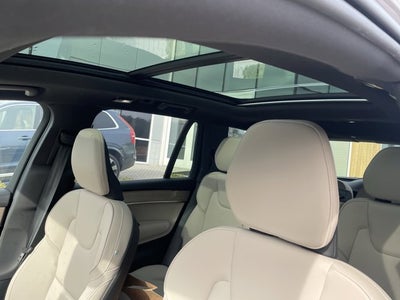 2026 Volvo XC90 Plus