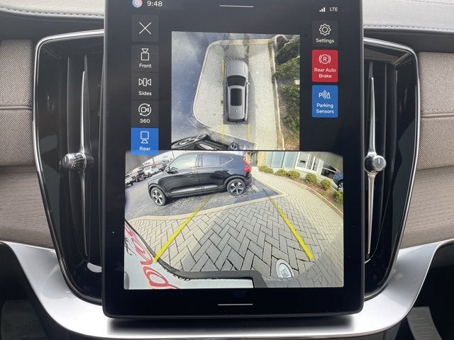 2026 Volvo XC90 Plus