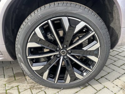 2026 Volvo XC90 Plus