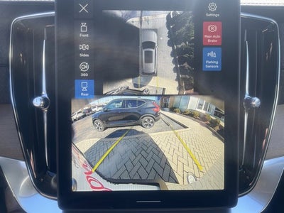 2026 Volvo XC90 Plus