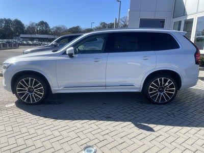 2026 Volvo XC90 Plus
