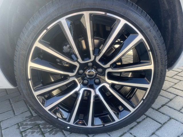 2026 Volvo XC90 Plus