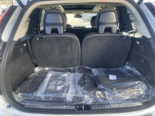 2026 Volvo XC90 Plus