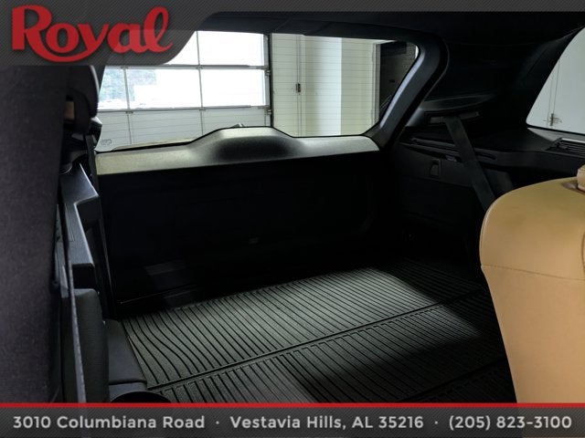 2024 Volvo XC90 Ultimate Bright Theme