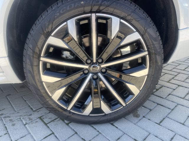 2026 Volvo XC90 Ultra