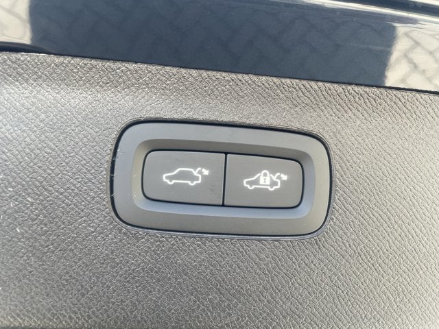 2026 Volvo XC90 Ultra