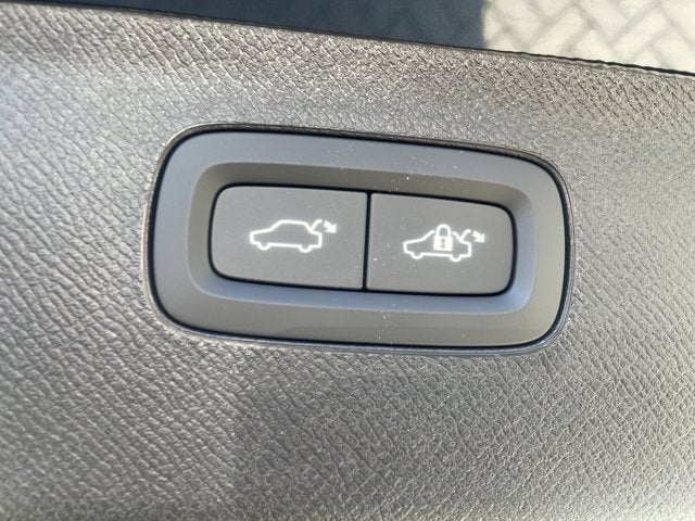 2026 Volvo XC90 Ultra