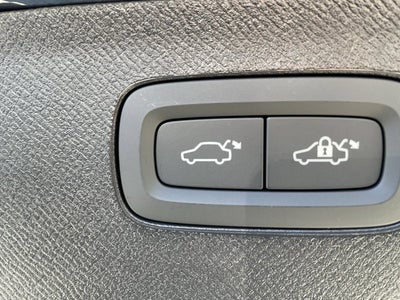 2026 Volvo XC90 Core