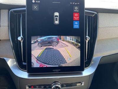 2026 Volvo XC90 Core