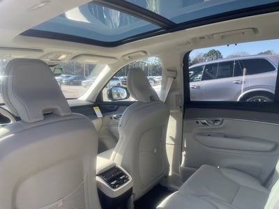 2026 Volvo XC90 Ultra Dark Theme