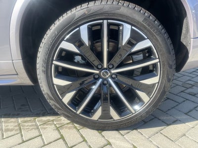 2026 Volvo XC90 Ultra Dark Theme