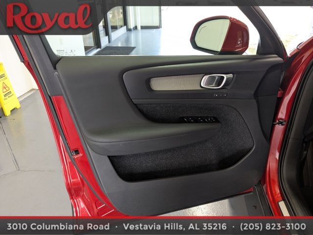 2021 Volvo XC40 Inscription