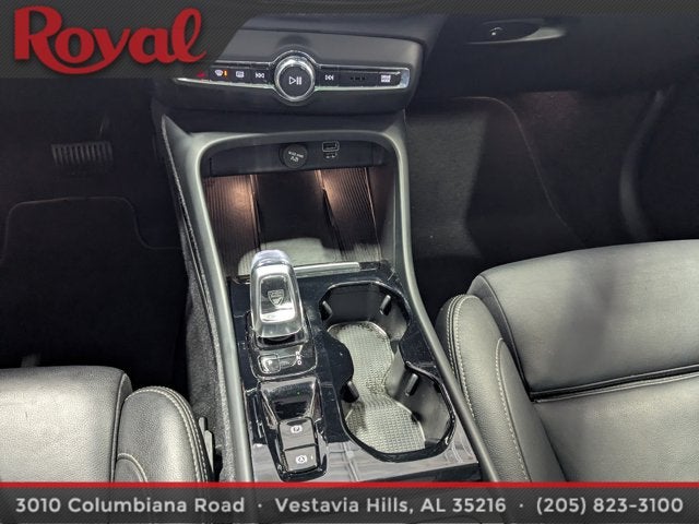 2021 Volvo XC40 Inscription