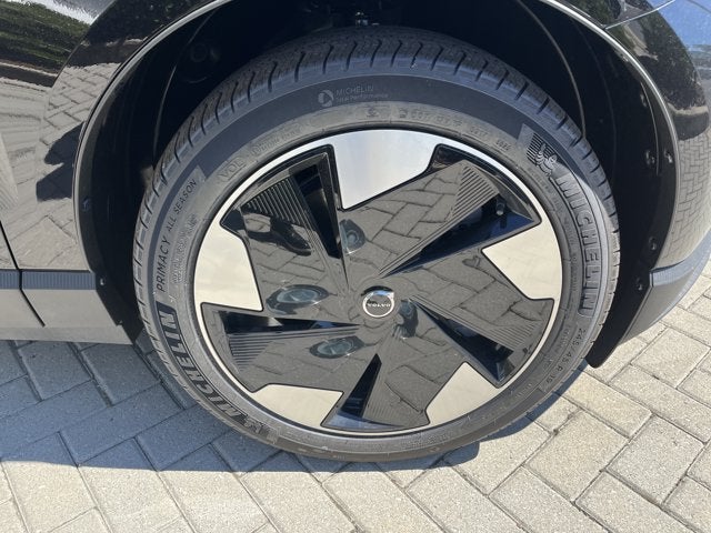 2026 Volvo EX30 Plus
