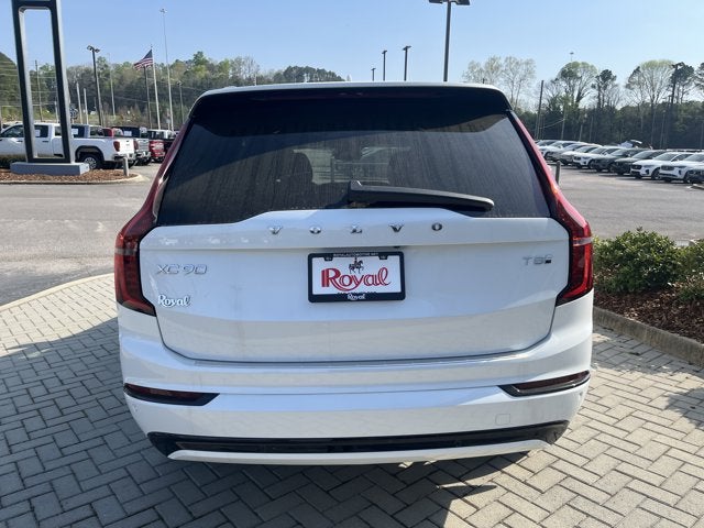 2026 Volvo XC90 Plug-In Hybrid Ultra Dark Theme