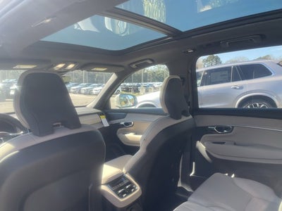 2026 Volvo XC90 Plug-In Hybrid Plus