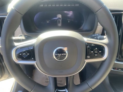 2026 Volvo XC90 Plug-In Hybrid Plus