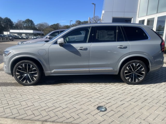 2026 Volvo XC90 Plug-In Hybrid Plus