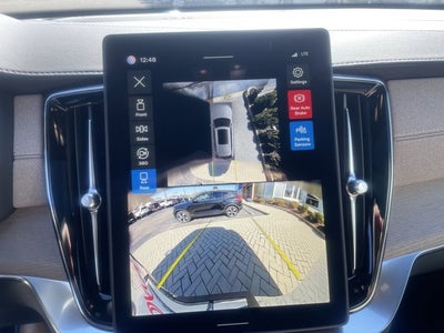 2026 Volvo XC90 Plug-In Hybrid Plus