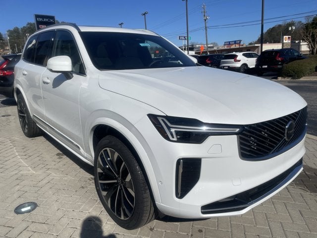 2026 Volvo XC90 Plug-In Hybrid Plus