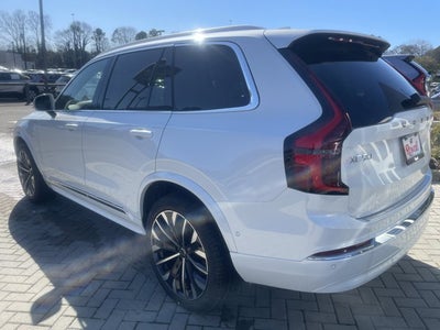 2026 Volvo XC90 Plug-In Hybrid Plus
