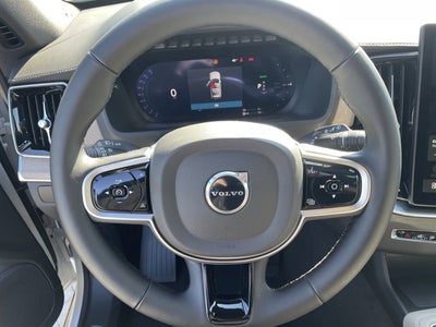 2026 Volvo XC90 Plug-In Hybrid Plus