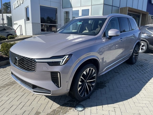 2026 Volvo XC90 Plug-In Hybrid Plus