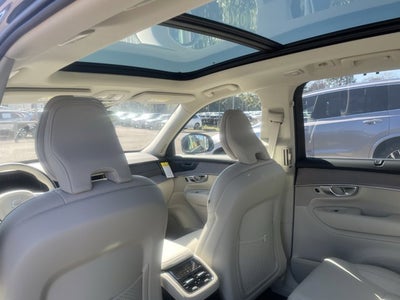 2026 Volvo XC90 Plug-In Hybrid Ultra