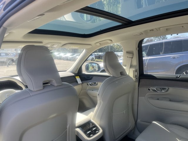 2026 Volvo XC90 Plug-In Hybrid Ultra