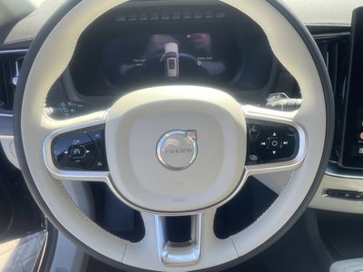 2026 Volvo XC90 Plug-In Hybrid Ultra