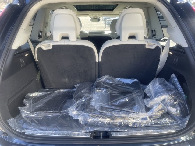 2026 Volvo XC90 Plug-In Hybrid Ultra