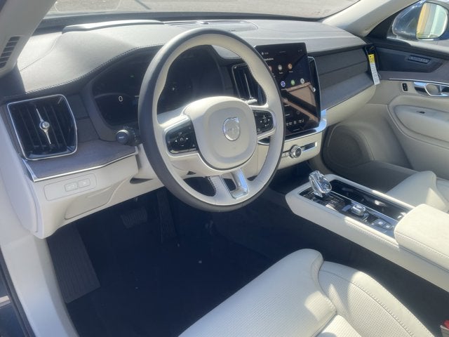 2026 Volvo XC90 Plug-In Hybrid Ultra