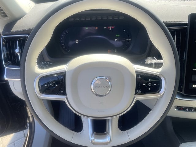 2026 Volvo XC90 Plug-In Hybrid Ultra