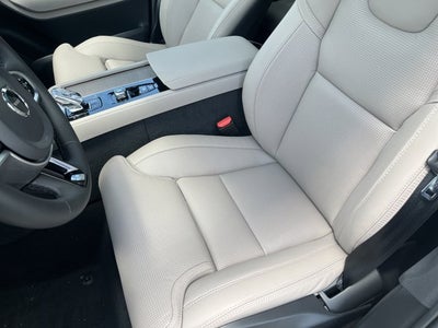 2026 Volvo XC90 Plug-In Hybrid Ultra