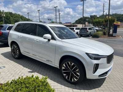 2026 Volvo XC90 Plug-In Hybrid Ultra