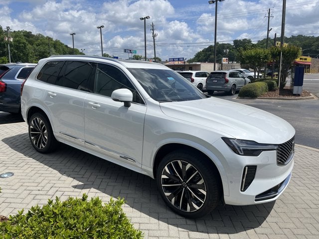 2026 Volvo XC90 Plug-In Hybrid Ultra
