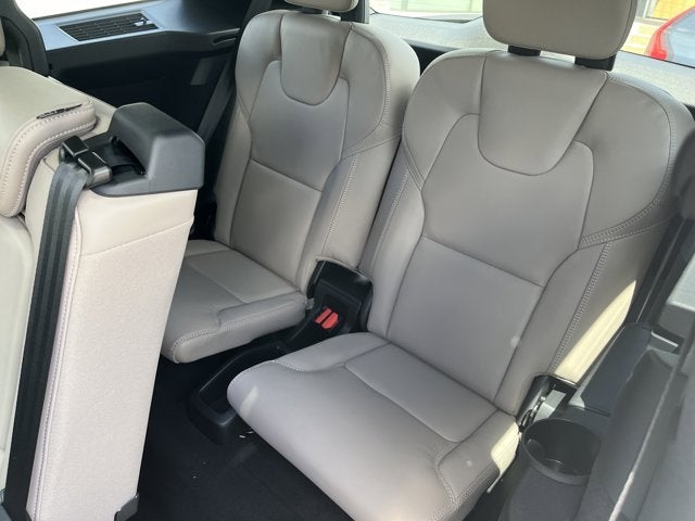 2026 Volvo XC90 Plug-In Hybrid Ultra