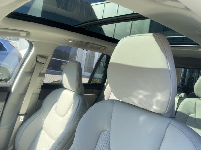 2026 Volvo XC90 Plug-In Hybrid Ultra