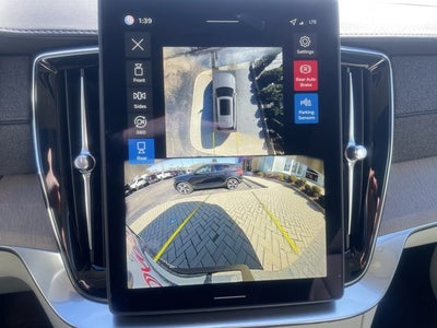 2026 Volvo XC90 Plug-In Hybrid Ultra