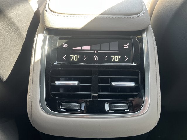 2026 Volvo XC90 Plug-In Hybrid Core