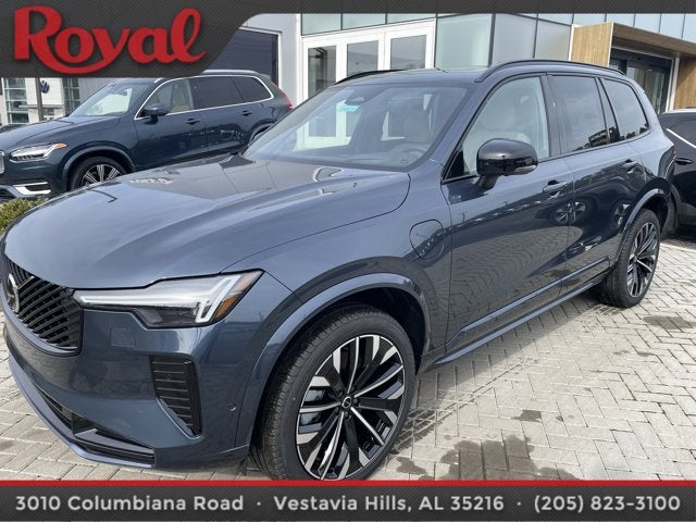 2026 Volvo XC90 Plug-In Hybrid Ultra Dark Theme