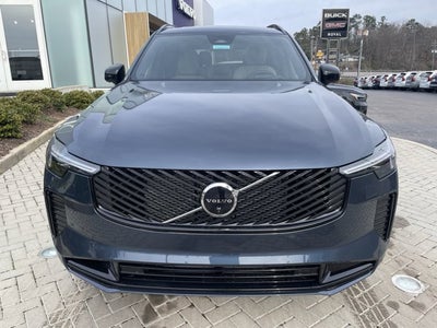 2026 Volvo XC90 Plug-In Hybrid Ultra Dark Theme