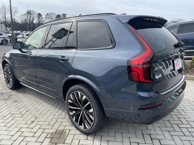 2026 Volvo XC90 Plug-In Hybrid Ultra Dark Theme