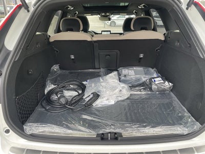 2026 Volvo XC60 Plug-In Hybrid Plus