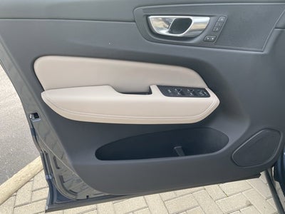 2026 Volvo XC60 Plug-In Hybrid Core